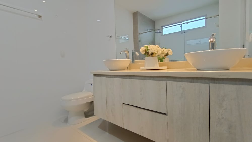 Luxury Suite photo 3