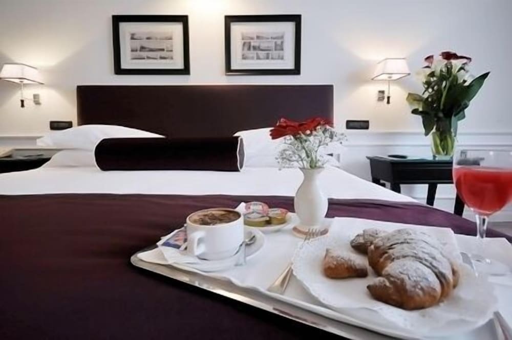 Double Room Single Use