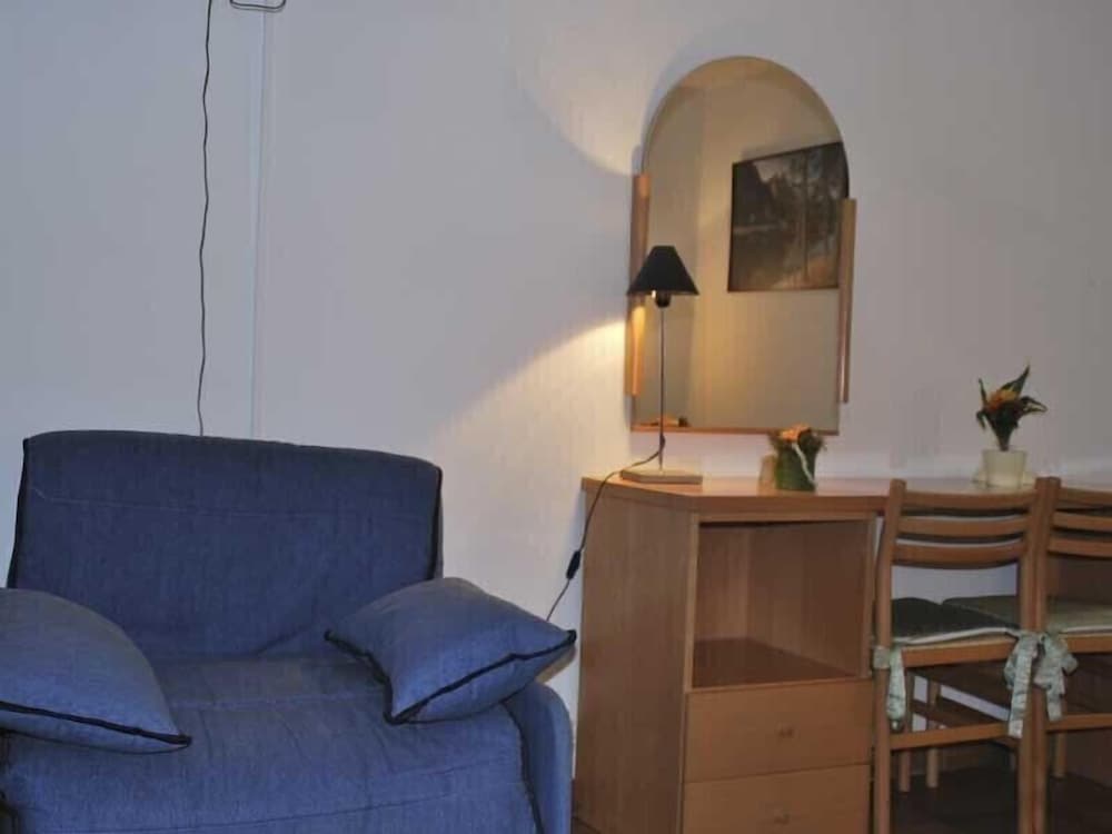 Double or Twin Room - Photo 6