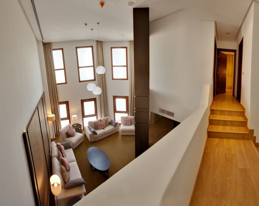 Duplex, 2 Bedrooms