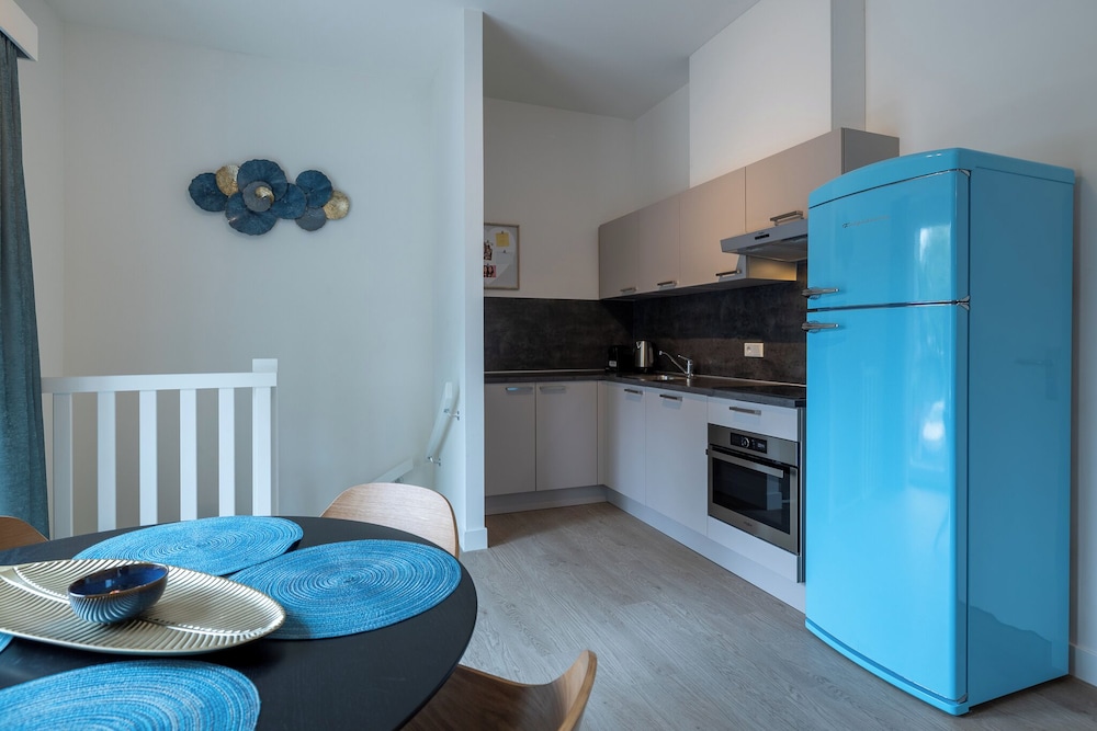 Deluxe Apartment, City View photo 3