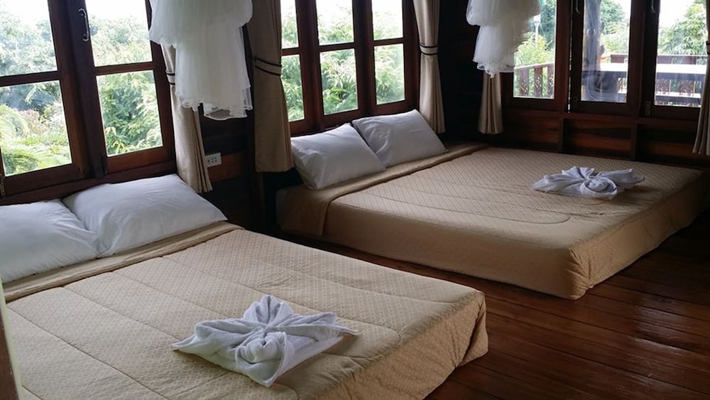Bungalow With Sea View photo 1