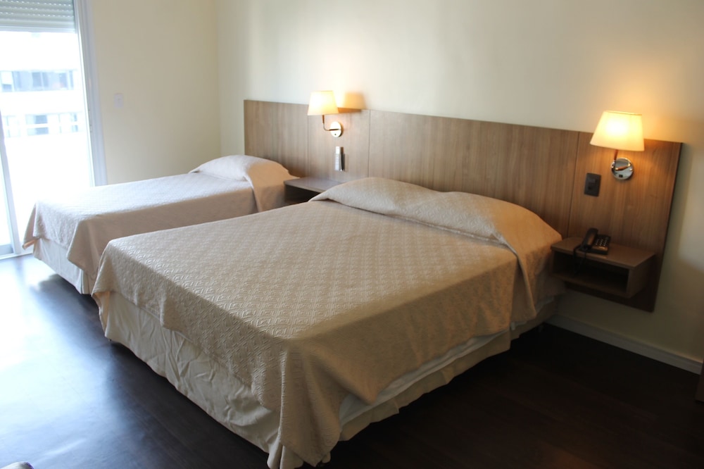 Comfort Triple Room