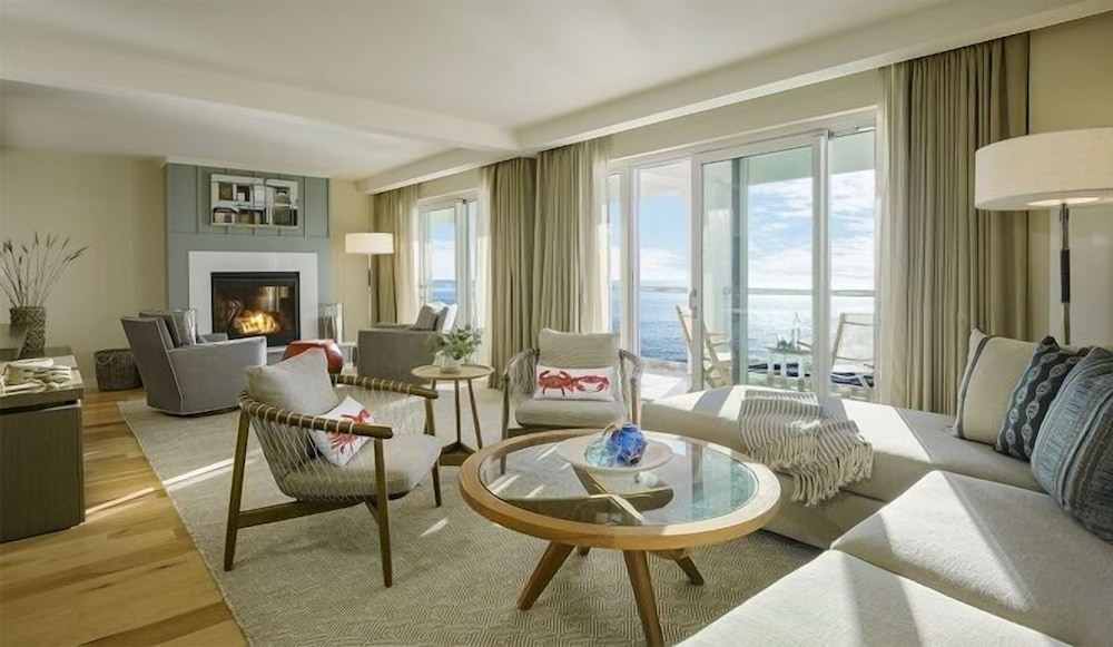 Elsie Weare Suite
