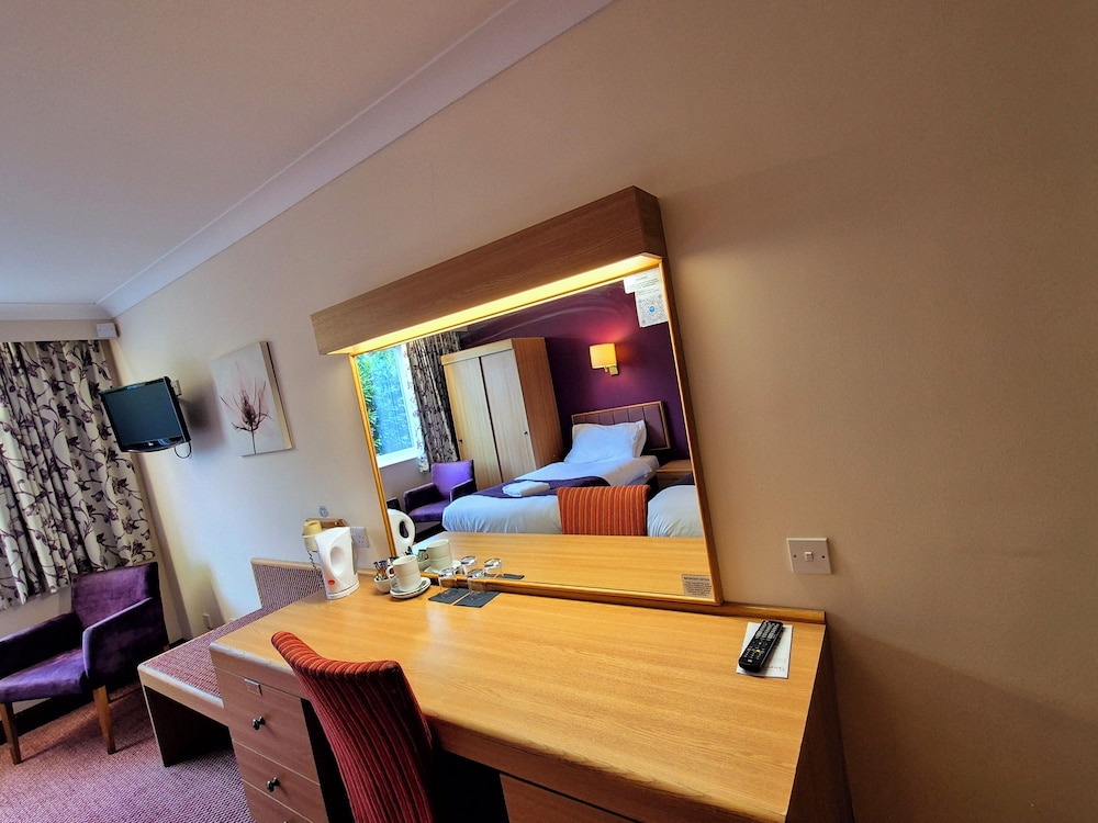 Standard Twin Room - Photo 4