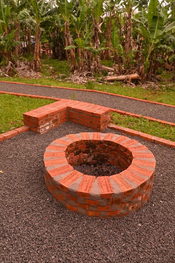 House, Smoking photo 3