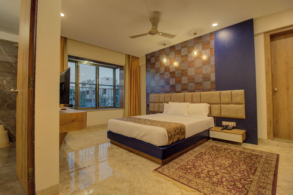 Super Deluxe Room - Photo 1