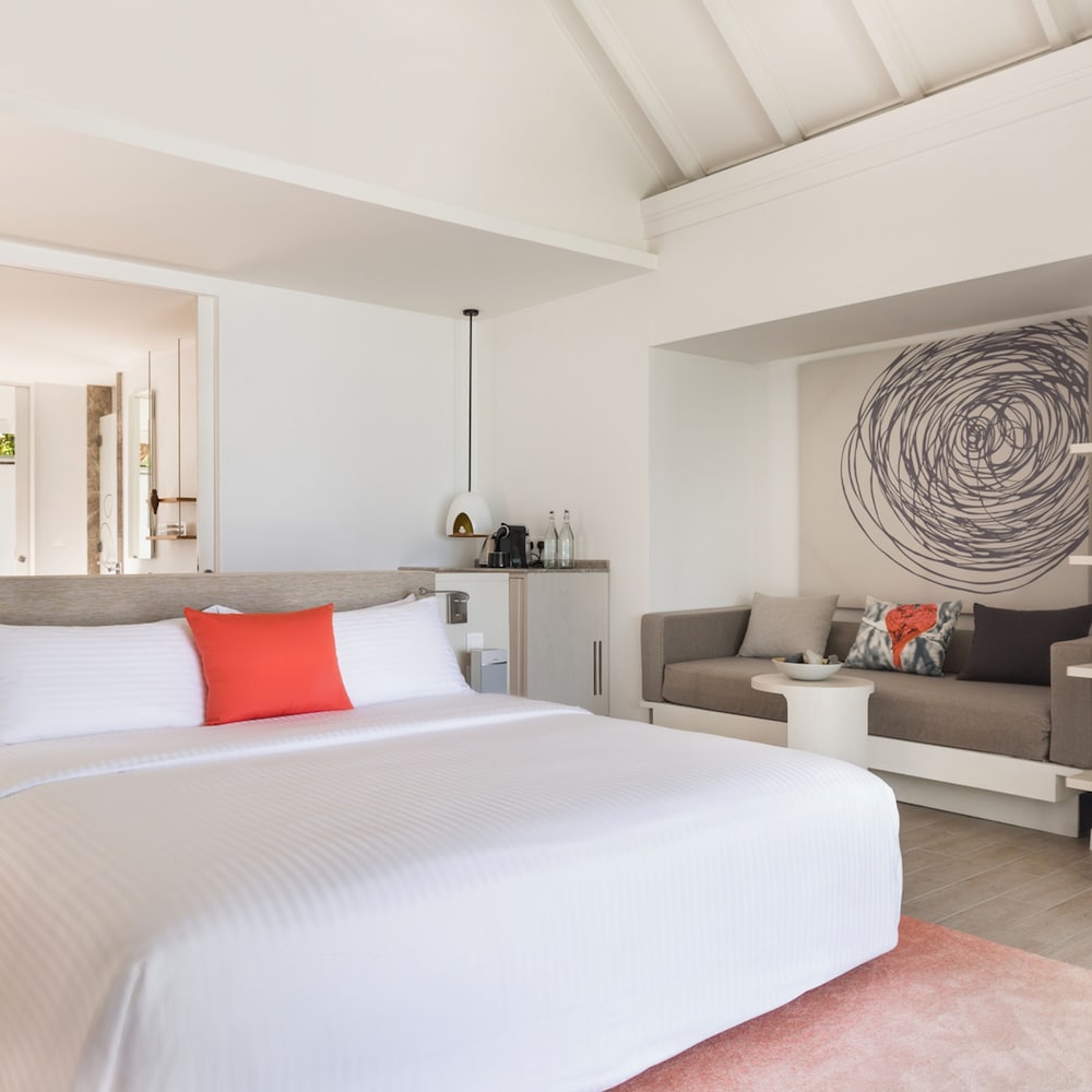 Villa, 1 King Bed (romantic Beach Pool)