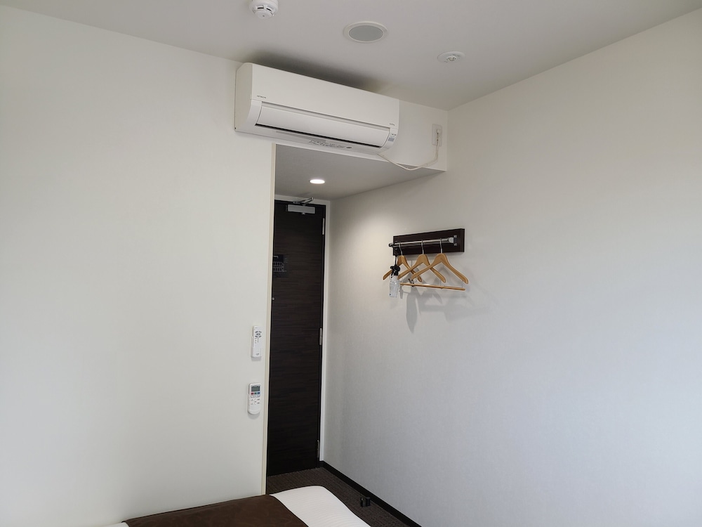 Double Room - Photo 11