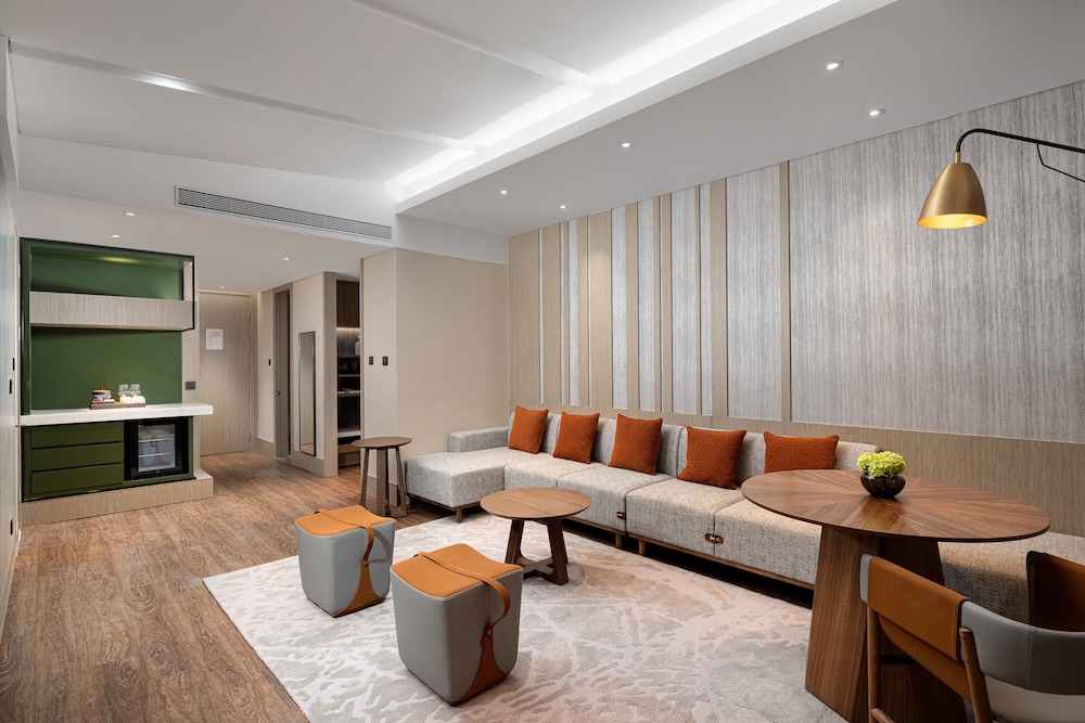 3 Single 1 Bedroom Suite