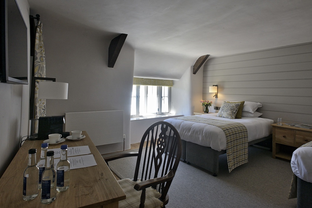 Superior Twin Room, Multiple Beds photo 3
