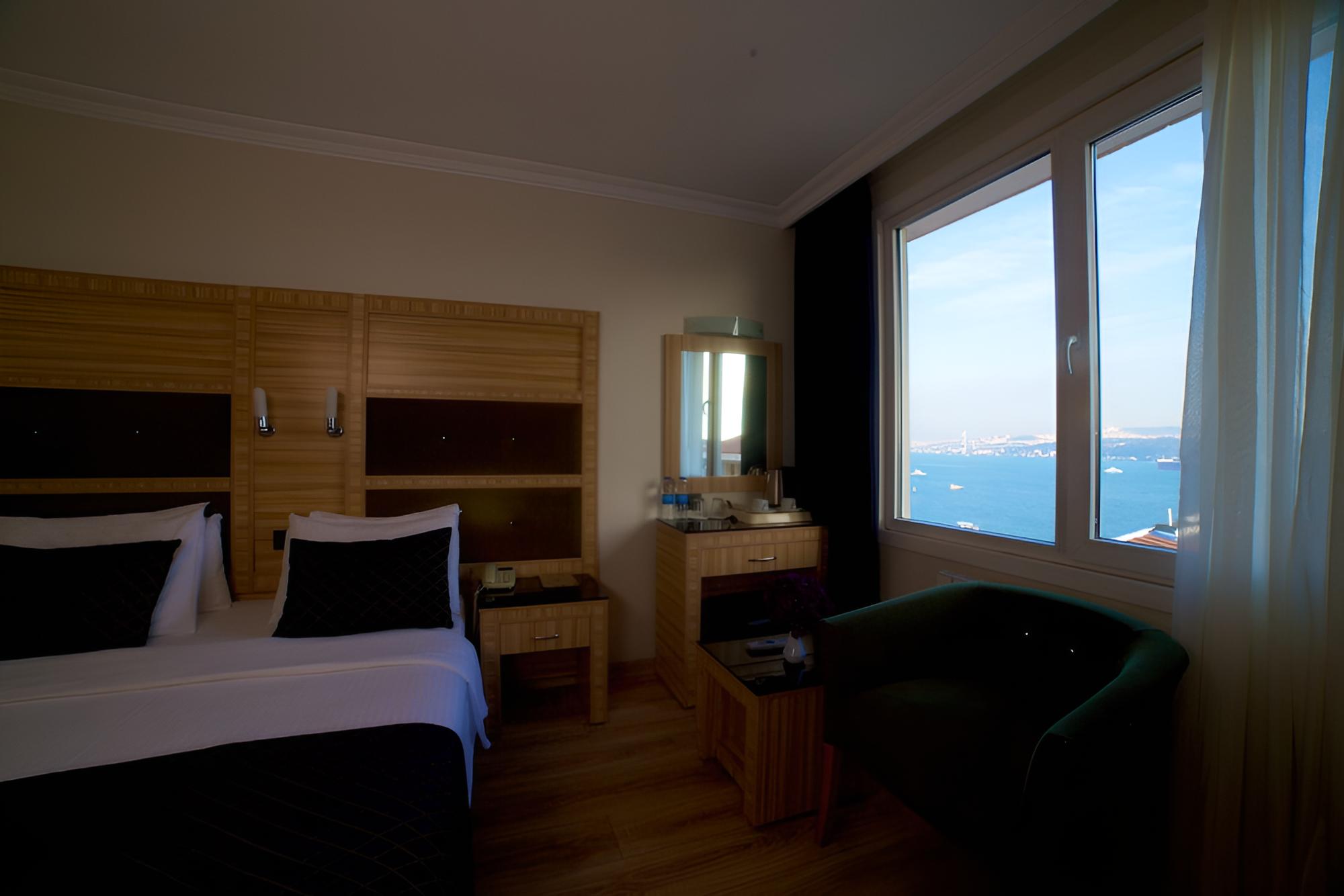 Single Room, Sea View photo 2
