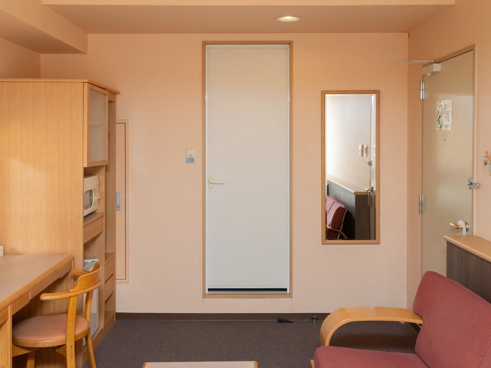 Single Room, Non Smoking (Semi Suite) photo 2