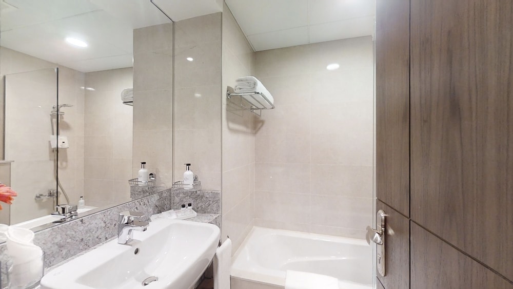 Creek view Studio Apartment. photo 2