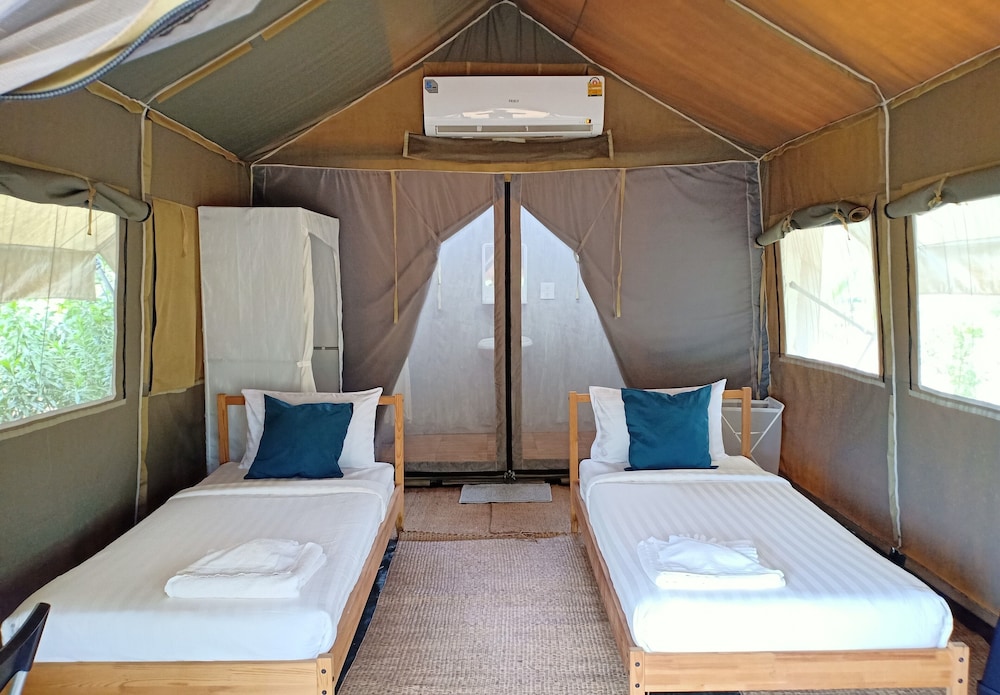 Twin Tent