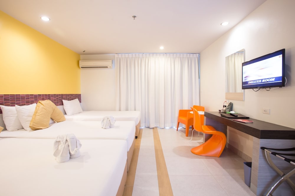 Deluxe Triple Room photo 3