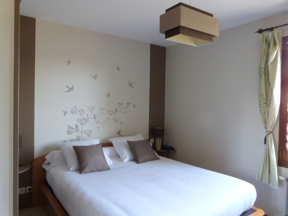Double Room - Photo 4