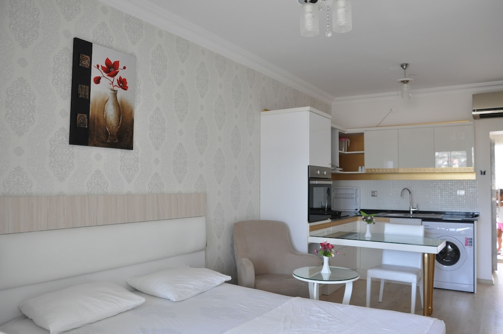 Deluxe Studio, 1 Double Bed