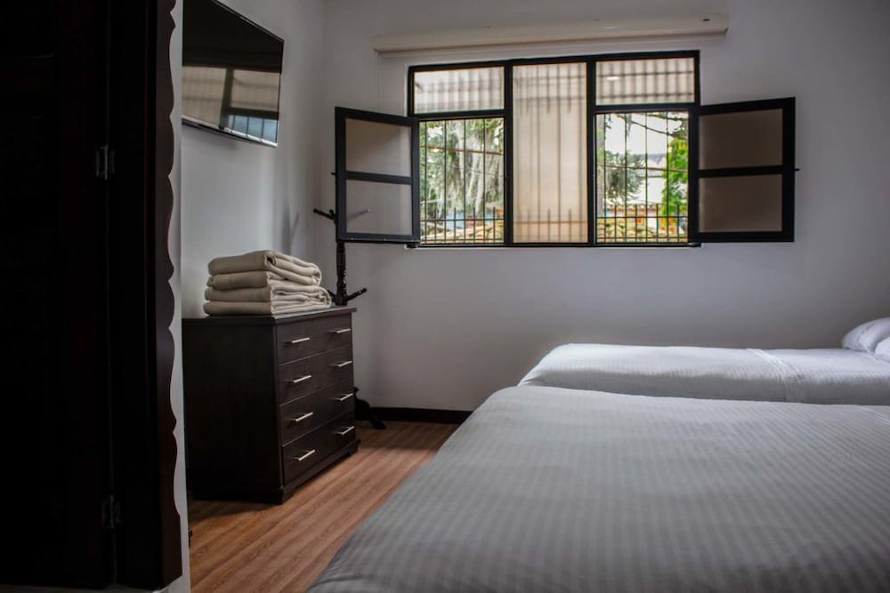 Double Room, 2 Double Beds
