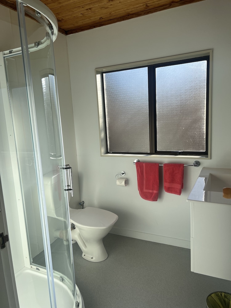 Apartment, 2 Bedrooms (Unit 3) photo 3