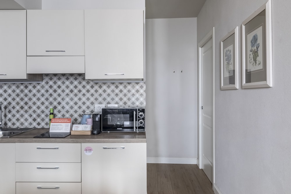 1 Bedroom Apartment photo 3