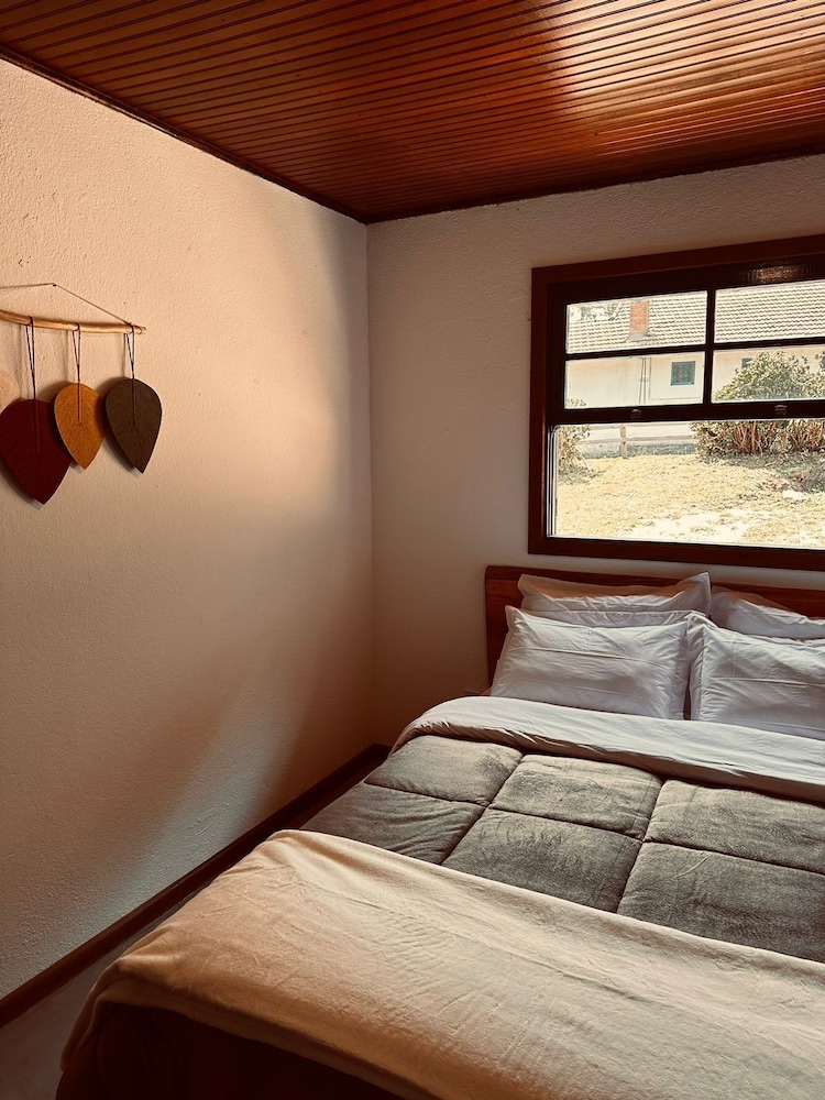 Family Cottage, 3 Bedrooms, Kitchen, Mountain View photo 3