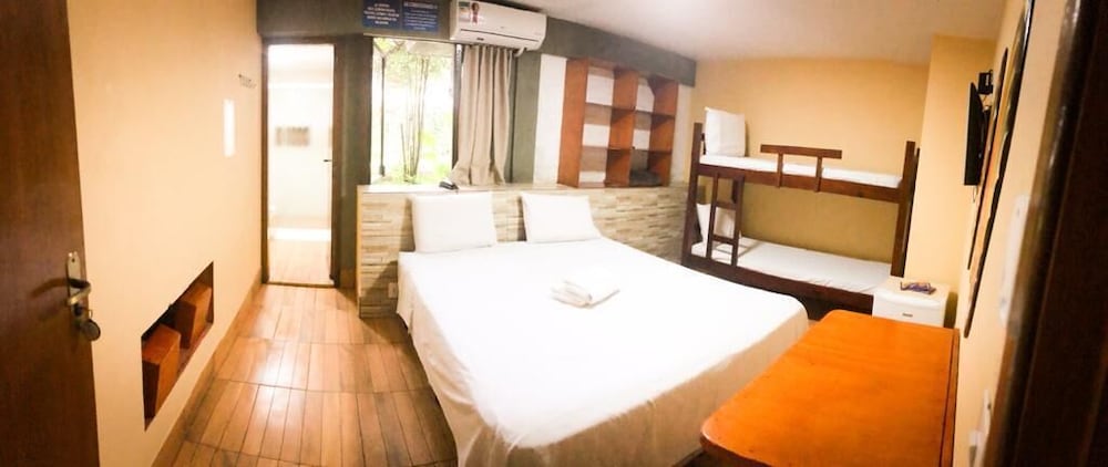 Standard Quadruple Room - Photo 1