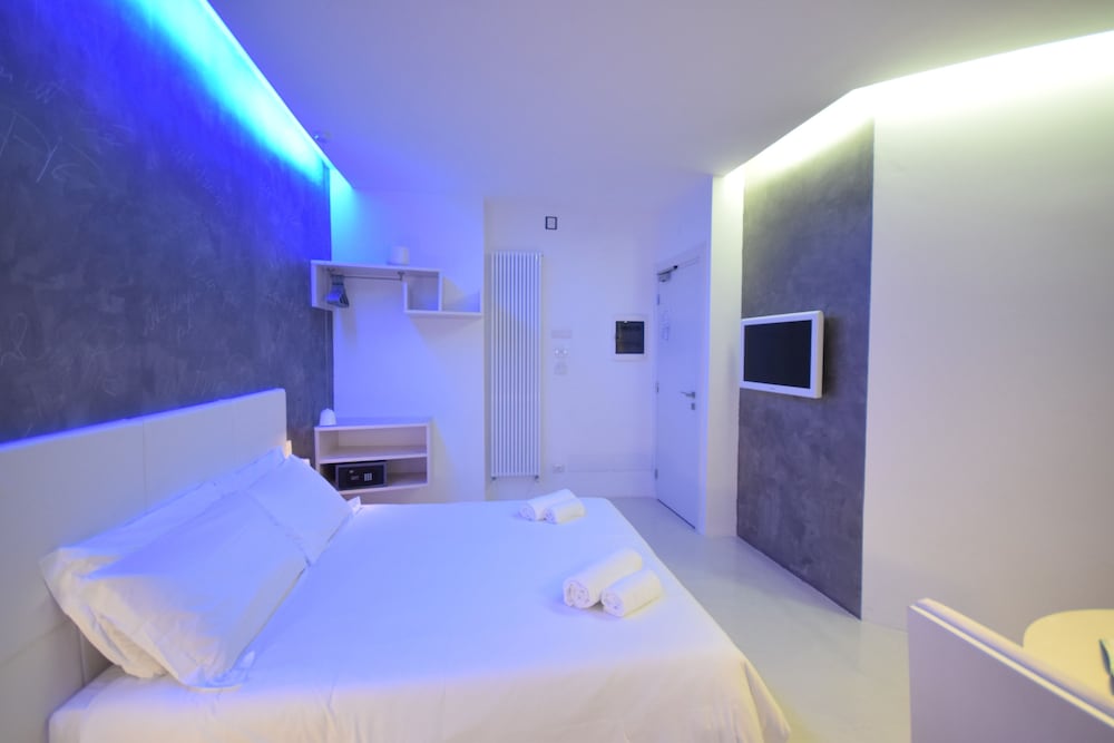 Luxury Double Room photo 1