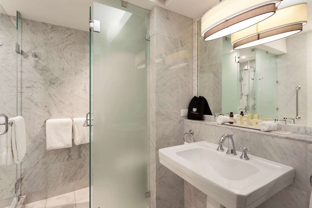 Room, 1 King Bed, Ocean View, Tower