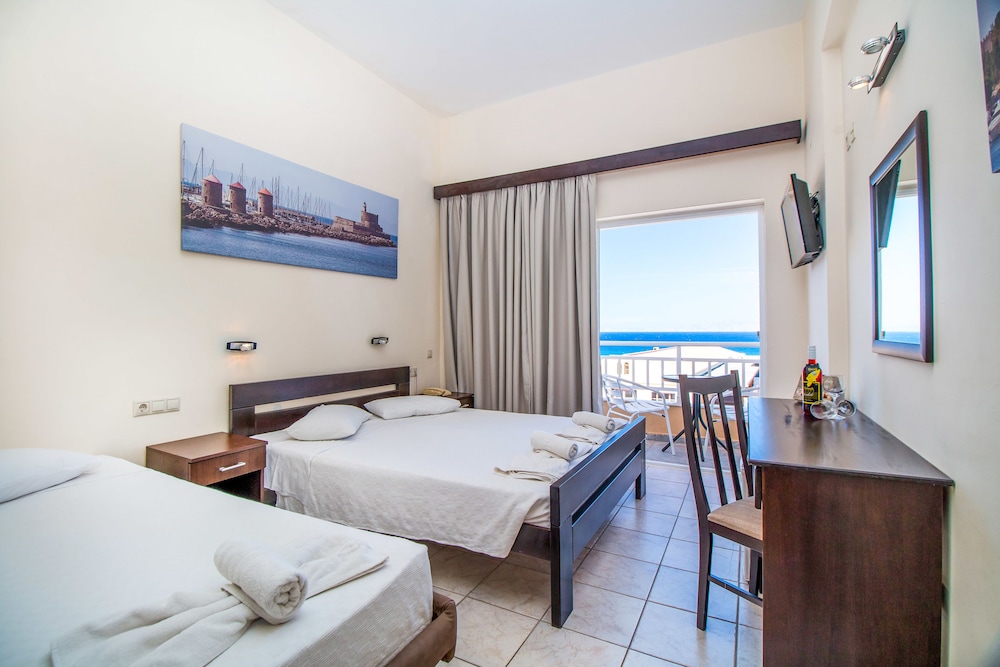 Triple Room photo 1