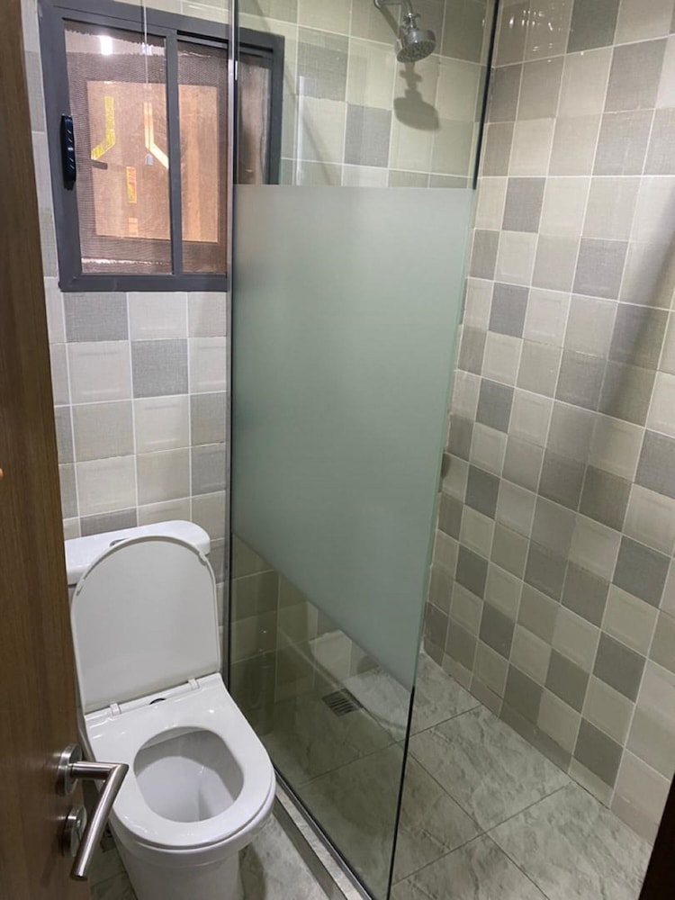Business Suite - Photo 7