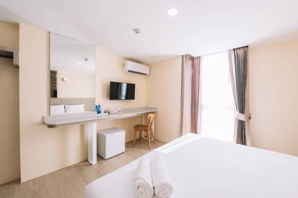 Standard Double Room - Photo 4
