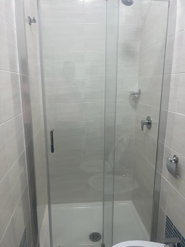 Deluxe Quadruple Room photo 3