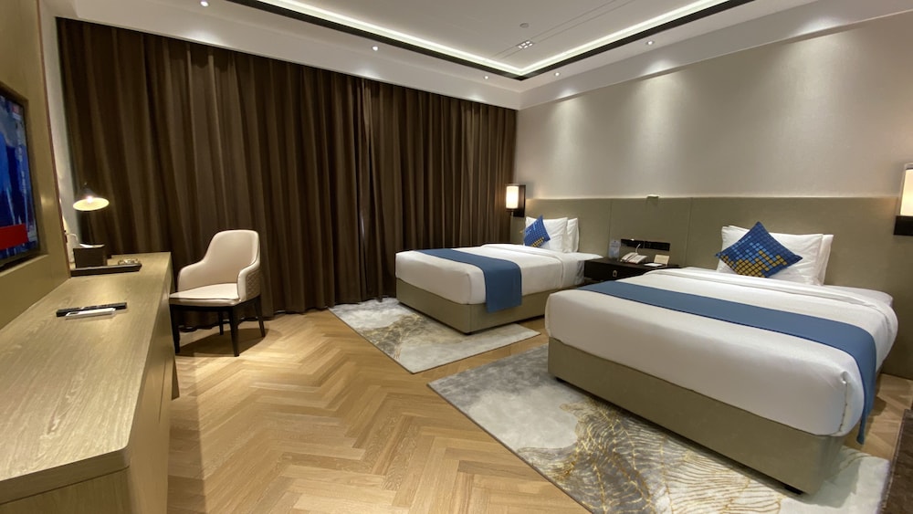 Deluxe Twin Room - Photo 2