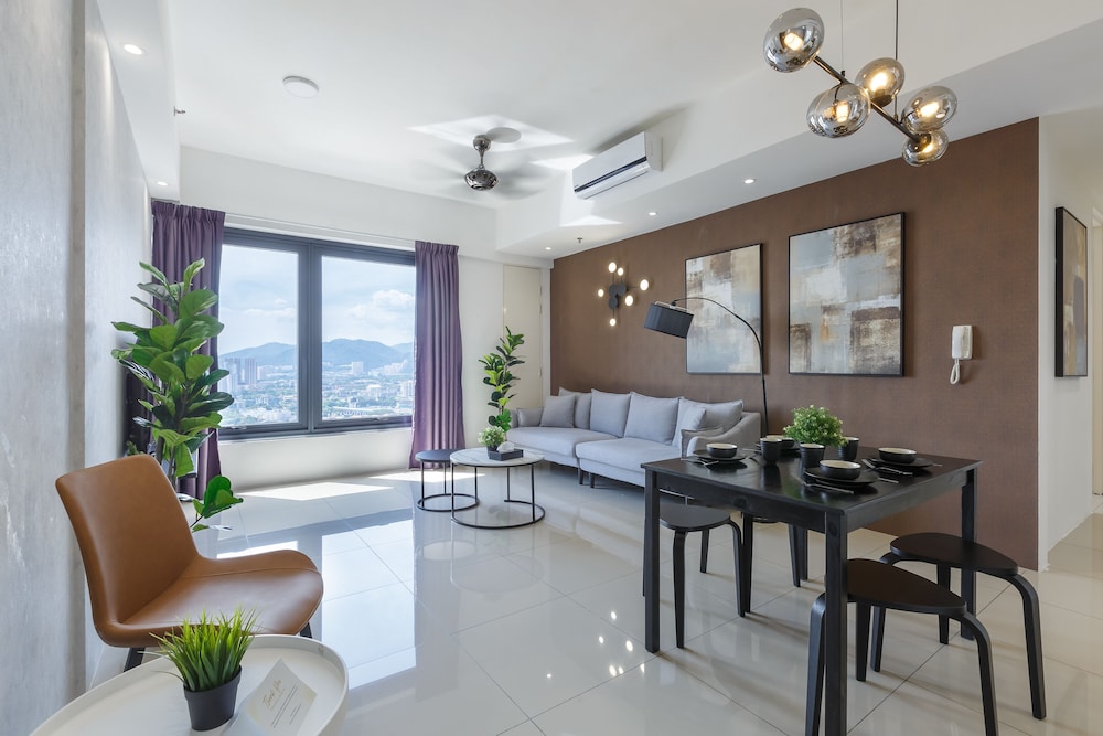 Deluxe Apartment, 3 Bedrooms, City View