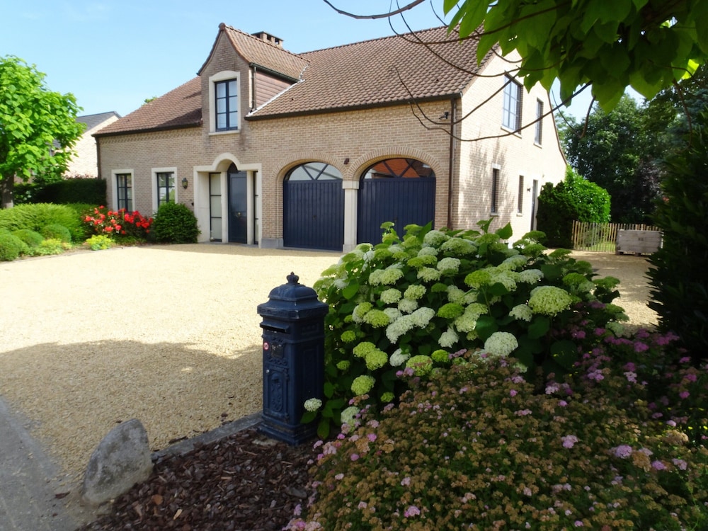House photo 1