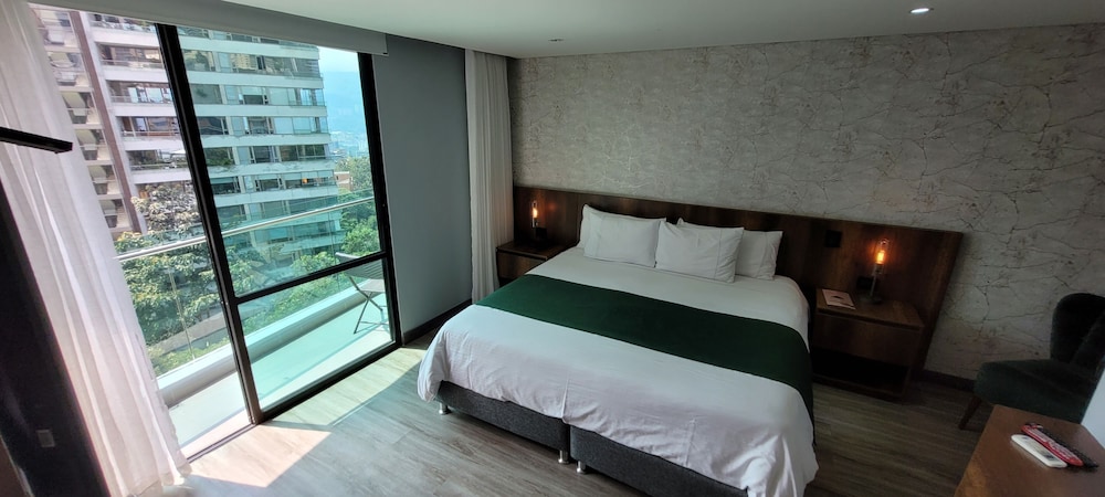 Deluxe Room, Balcony photo 2