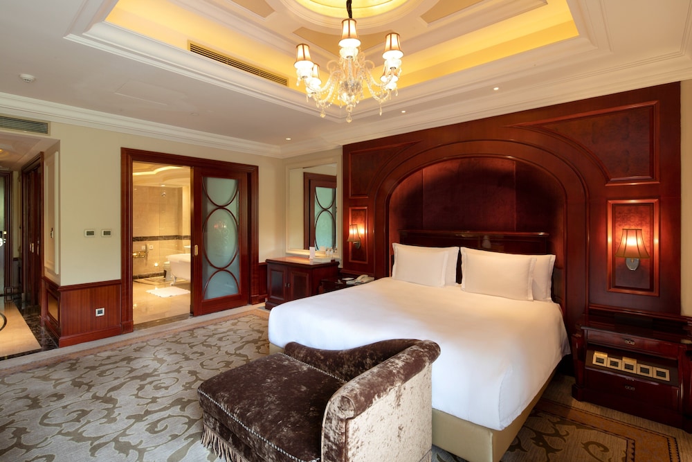 Premium Room (Upgraded) - Photo 1