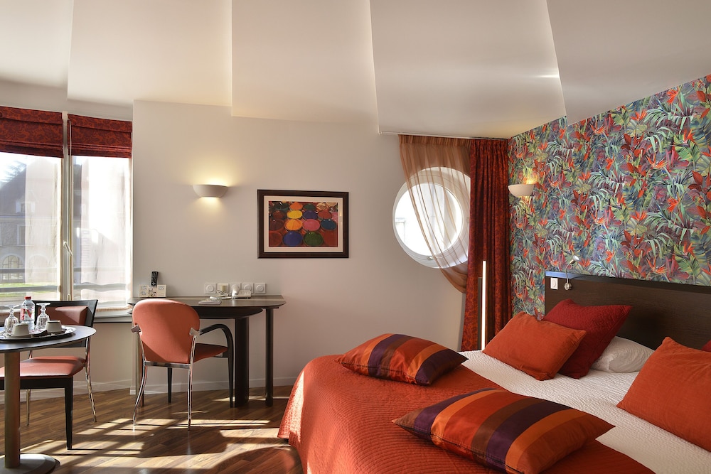 Deluxe Double Room, 1 King Bed, Hot Tub photo 3