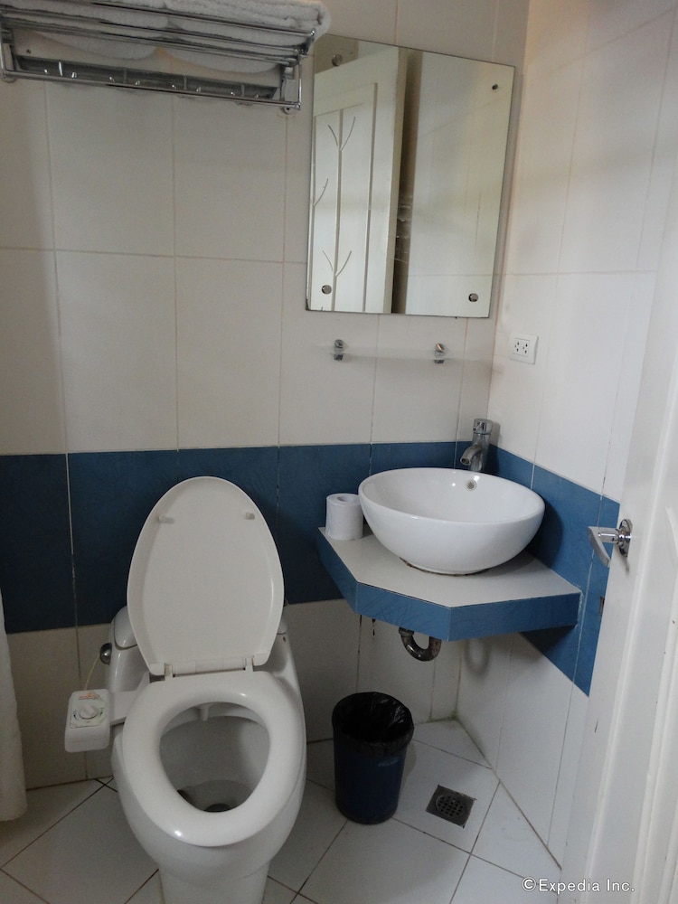 Standard Room photo 2