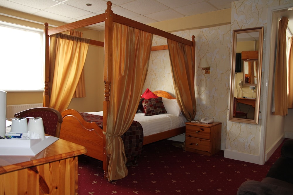 Deluxe Room (4 Poster ) photo 2