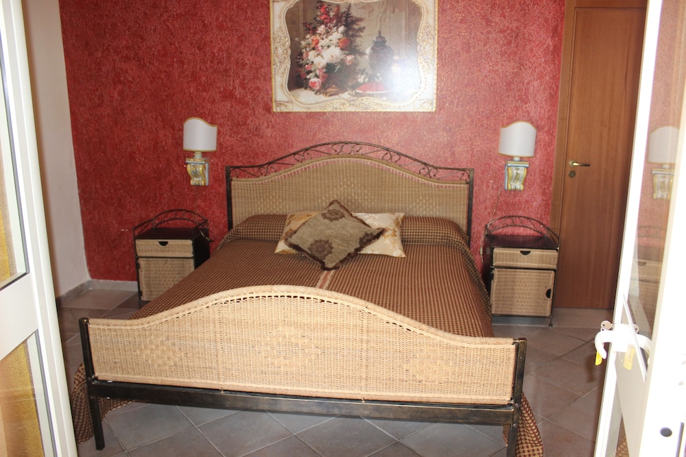 Quadruple Room - Photo 4