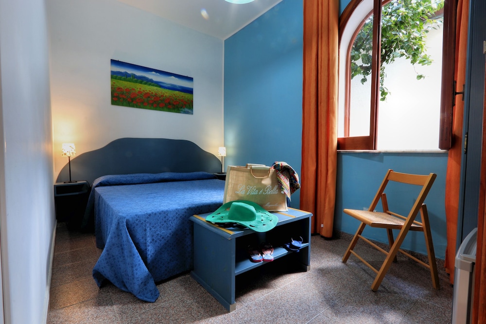 Standard Double or Twin Room, Garden View, Ground Floor