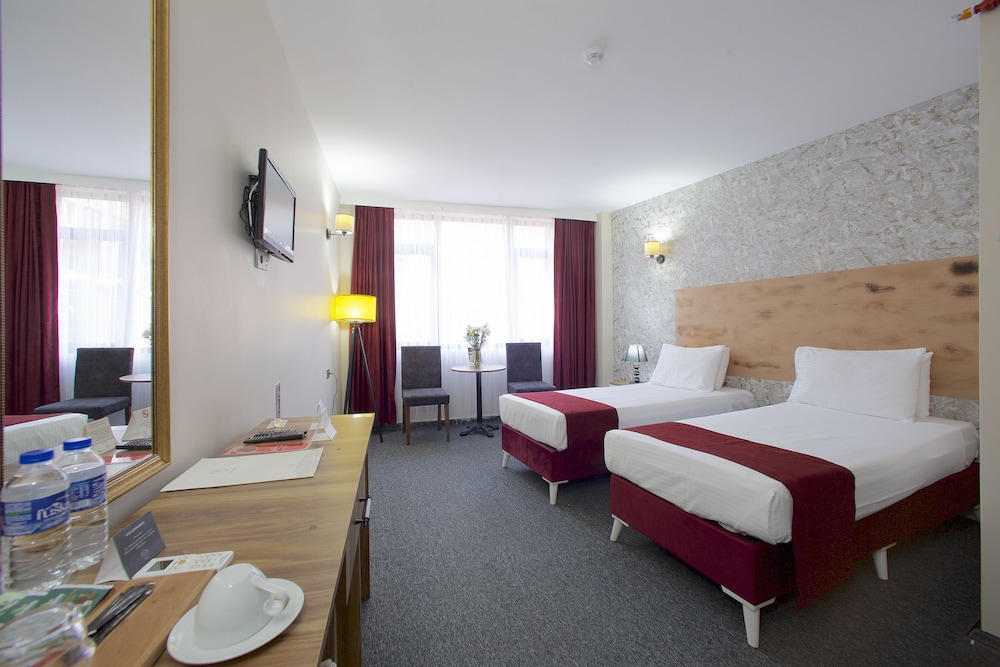 Standard Twin Room photo 1