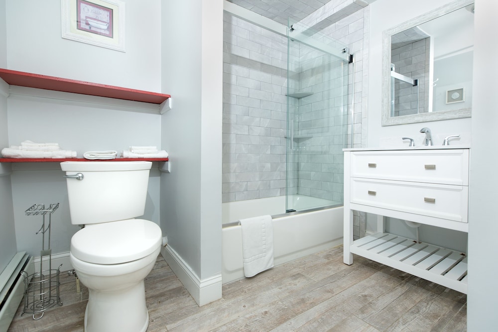 Standard Double Room, Ensuite (Vermont Room) photo 2