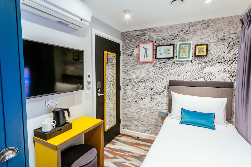 Single Room photo 1