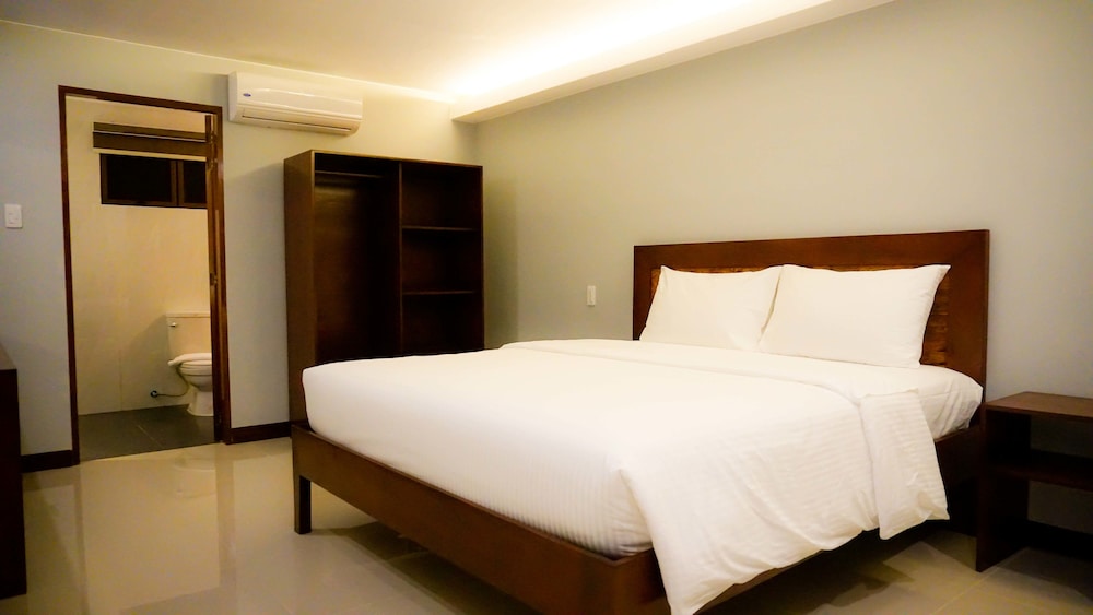 Deluxe Room - Photo 1