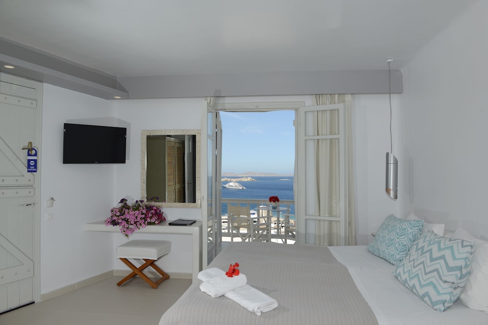 Superior Room - Photo 1