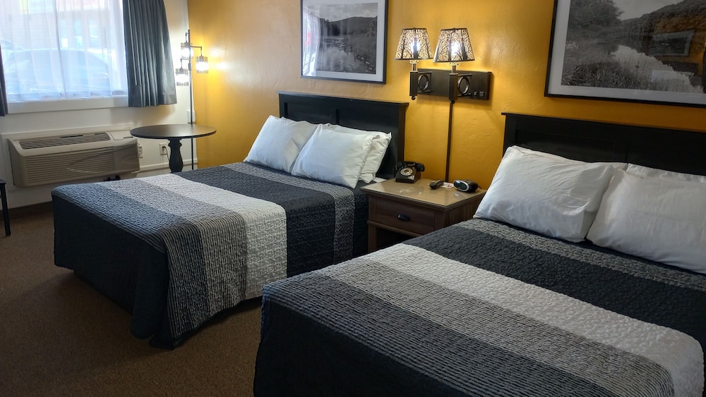 Handicapped Accessible Room photo 1
