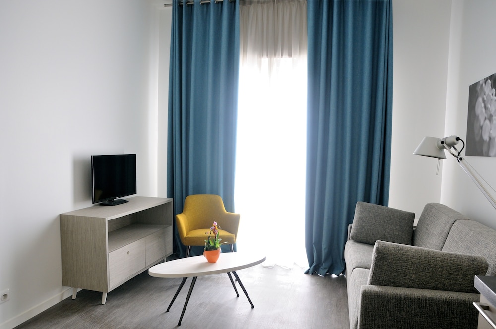 Apartment, 2 Bedrooms photo 1